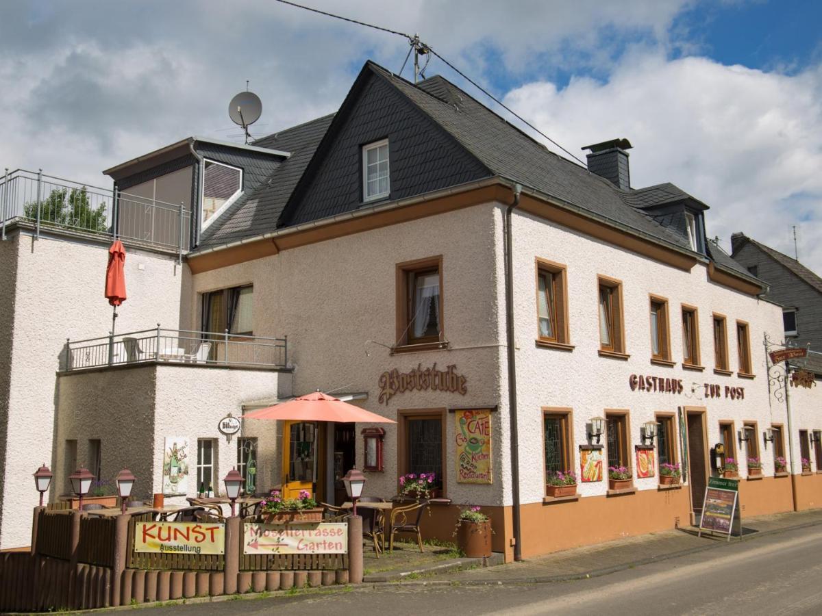 Hotel Zur Post - Burg An Der Mosel Экстерьер фото